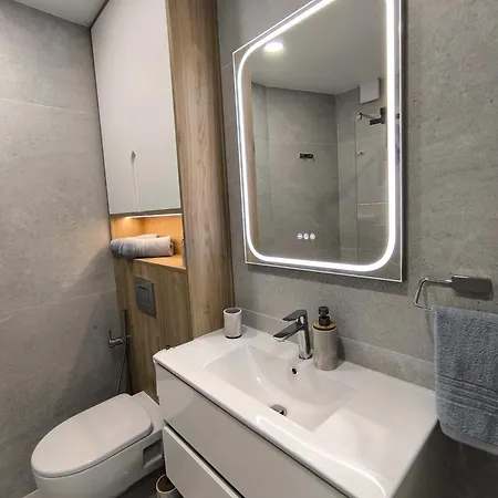 Parque Santiago Ii - Modern Americas - Heated Pool, 250m To The 아파트