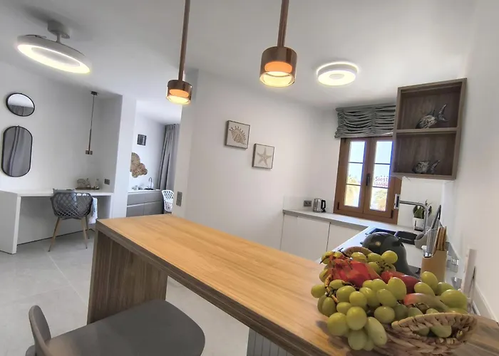 Parque Santiago Ii - Modern Americas - Heated Pool, 250m To The Apartman *