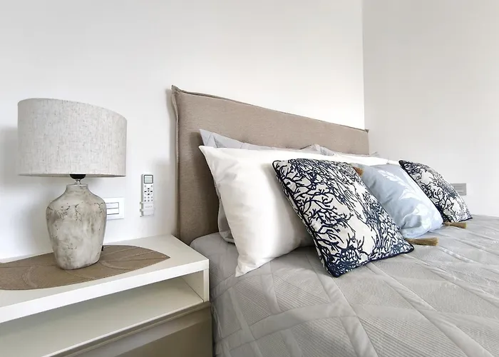 Parque Santiago Ii - Modern Americas - Heated Pool, 250m To The Apartman *