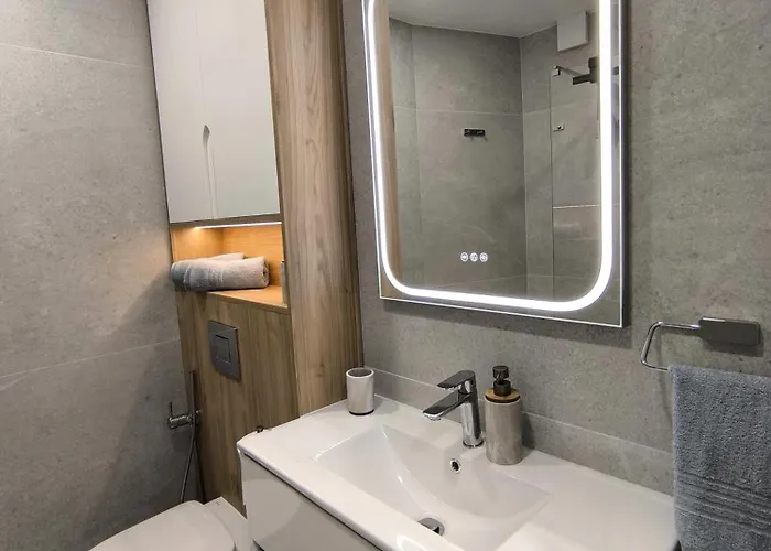 Parque Santiago Ii - Modern Americas - Heated Pool, 250m To The Apartman