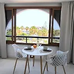 Parque Santiago Ii - Modern Americas - Heated Pool, 250m To The アパート