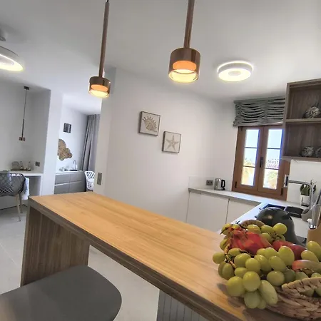 Parque Santiago Ii - Modern Americas - Heated Pool, 250m To The Appartement *